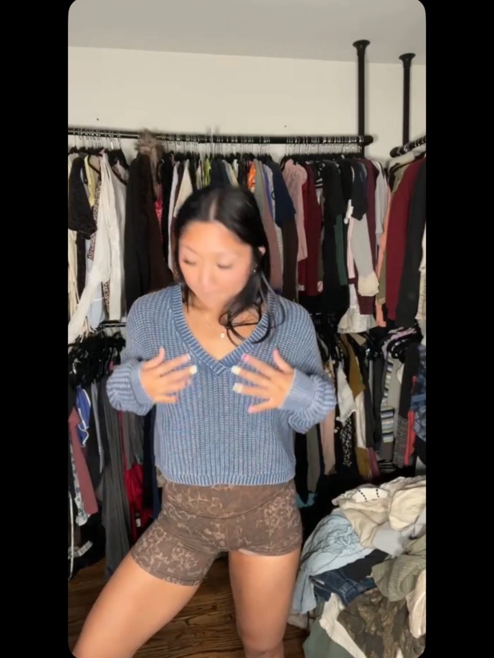 V-Neck Cropped Knit Sweater - acid wash Blue by Aeropostale size medium